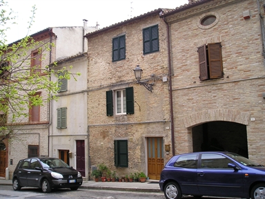 Casa a schiera aggregata