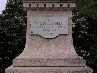 Monumento a Camillo Ferri
