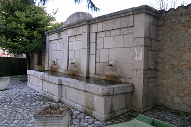 Fontana di Pié del Sasso