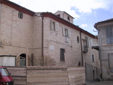 Palazzo Carradori Olivi