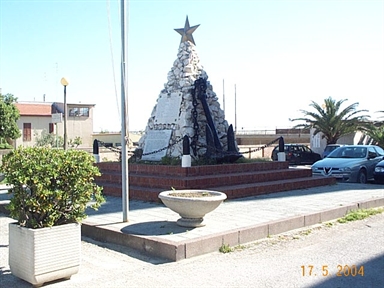 Monumento ai Caduti di di Piazza Marotta