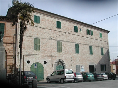Palazzo Trusiani Medi