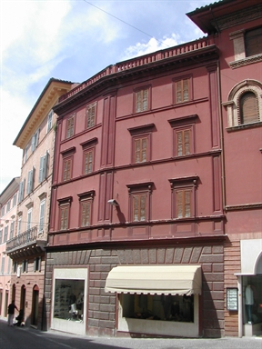 Palazzo in C.so della Repubblica, 20