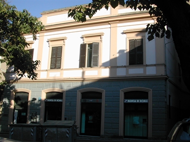 Palazzo Saraceni