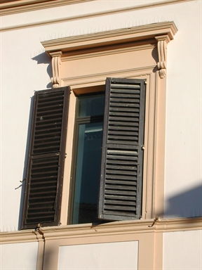 Palazzo Saraceni