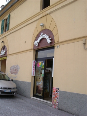 Casa a schiera in piazza Garibaldi, 32