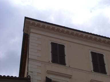 Palazzo in P.zza Garibaldi, 43