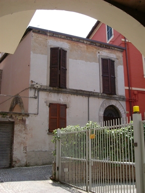 Casa in Vicolo Via Mamiani, 13