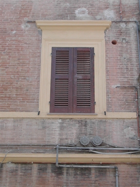 Palazzo in Via Cialdini, 172
