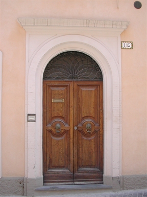Palazzo in Via Cialdini, 115