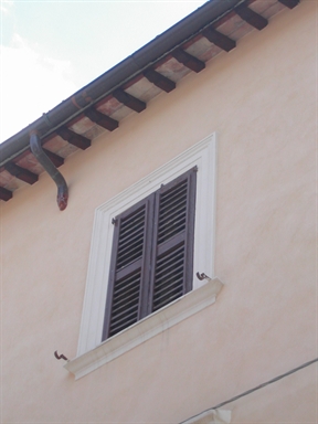 Palazzo in Via Cialdini, 115