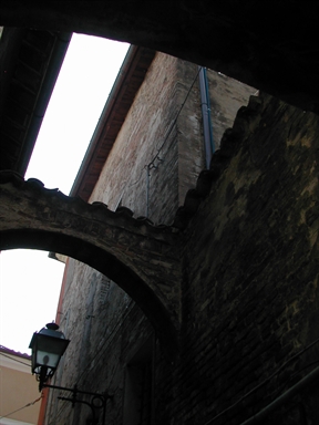 Palazzo in Via Cialdini, 98