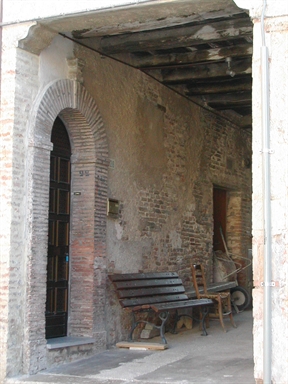 Casa a schiera sulle mura del Castello
