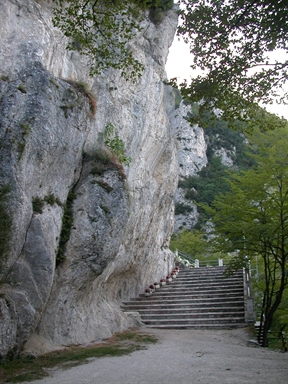 Santuario della Madonna delle Grotte