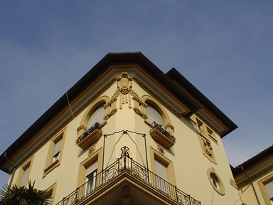 Villino in stile eclettico