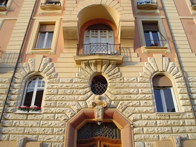 Palazzo in stile eclettico