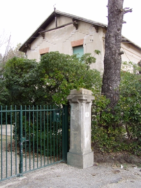 Casa del custode di Villa Almagià