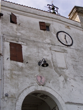 Porta del Castello di Paterno