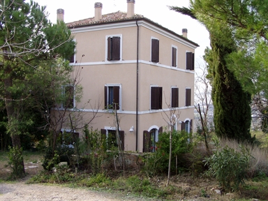 Villa Ferretti