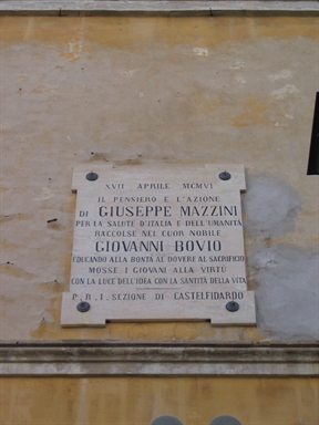 Palazzo in stile neoclassico