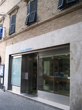 Palazzo in stile neoclassico