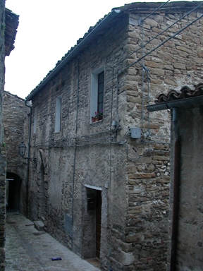 Palazzo in Via Scalette, 6