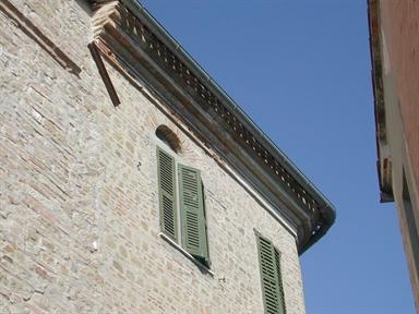 Palazzo sulle mura occidentali