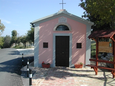 Chiesa rurale dedicata alla Madonna