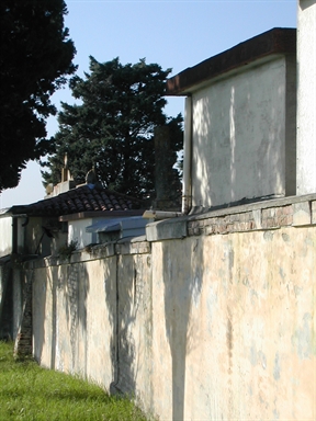 Cimitero di Camerata Picena