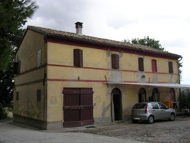 Casa del custode di Villa Barberini