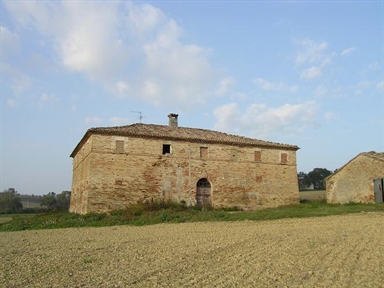 Casa colonica di via Jesi 2