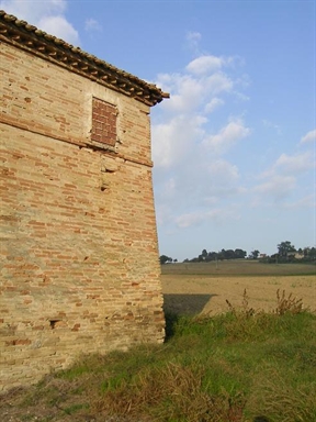 Casa colonica di via Jesi 2