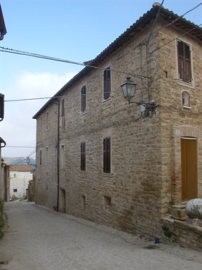 Casa seicentesca con meridiana