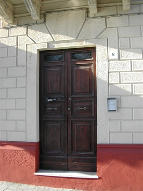 Palazzetto in P.zza Tarsetti, 6