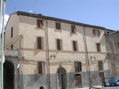 Palazzo signorile in P.zza Matteotti