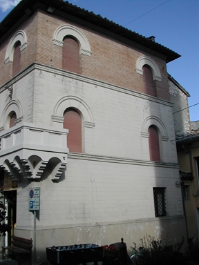 Palazzo in P.zza Bartolo, 7