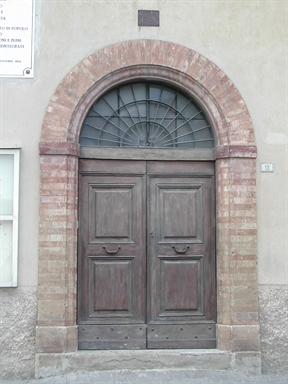 Palazzo in P.zza Bartolo, 12