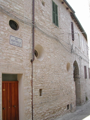 Palazzo in Vicolo Frasconi, 3