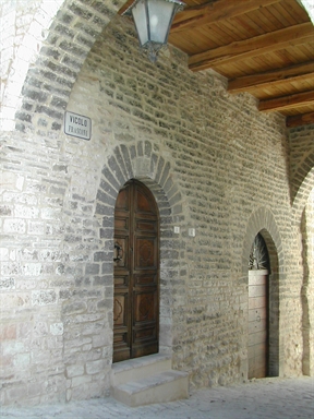 Palazzo in Vicolo Frasconi, 3