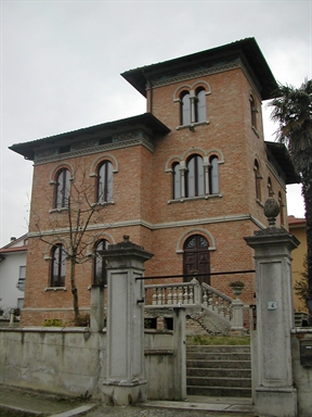 Villetta in Via S. Domenico, 4