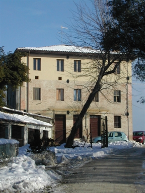 Casa del custode di Villa Carotti