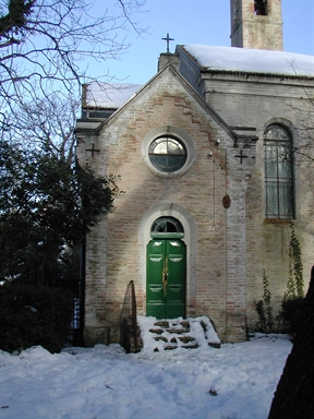 Chiesa di Villa Carotti