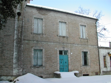 Casa canonica di Villa Carotti