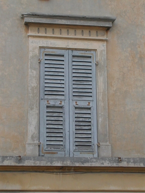 Palazzo in Via Marconi, 13