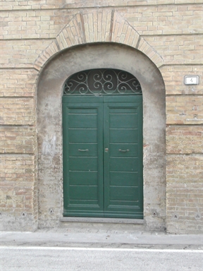 Palazzetto in Via Marconi, 4