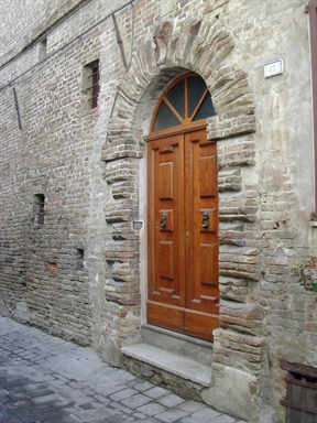 Palazzo in Via F. Marulli, 15