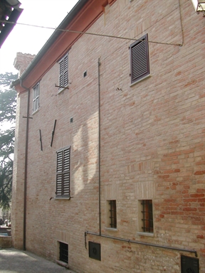 Casa parrocchiale della Chiesa di S. Pietro