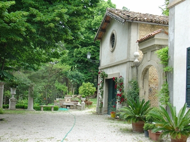 Villa Adriano