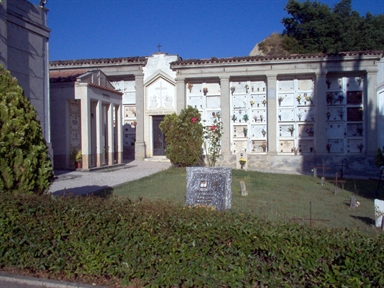 Cimitero di Comunanza