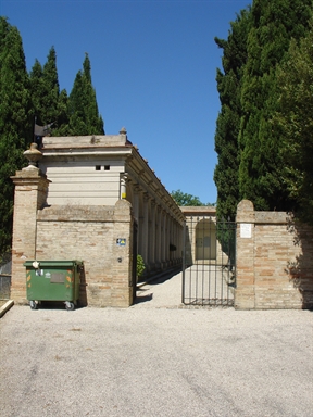 Cimitero di Lapedona